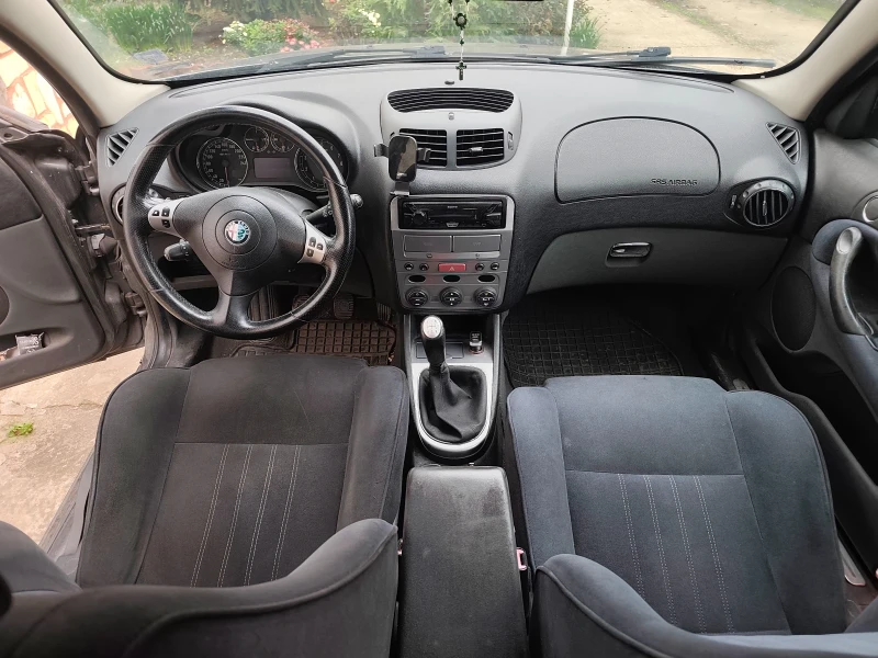 Alfa Romeo 147 1.6 TS газ/бензин, снимка 10 - Автомобили и джипове - 52430951