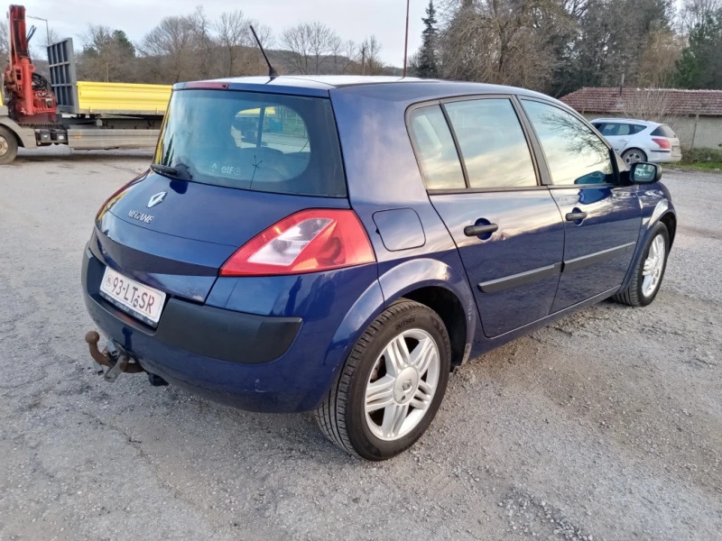Renault Megane 1.6i KLIMA, снимка 6 - Автомобили и джипове - 52553170