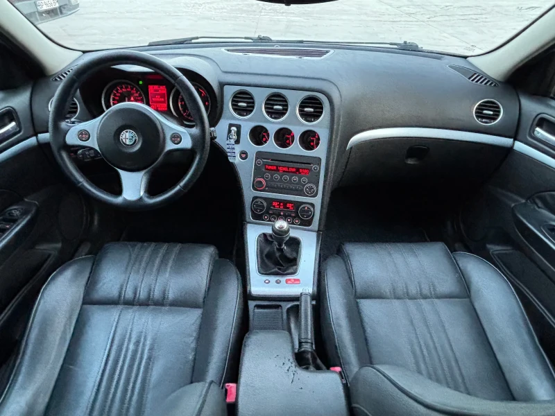 Alfa Romeo 159 1.9DJTDm150коня/Италия/159хил км, снимка 9 - Автомобили и джипове - 52665406