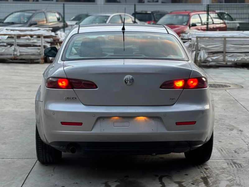 Alfa Romeo 159 1.9DJTDm150коня/Италия/159хил км, снимка 4 - Автомобили и джипове - 52665406