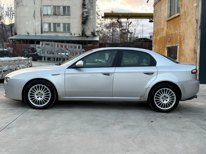 Alfa Romeo 159 1.9DJTDm150коня/Италия/159хил км, снимка 5 - Автомобили и джипове - 52665406