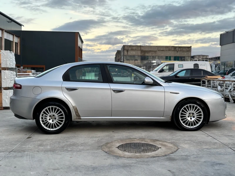 Alfa Romeo 159 1.9DJTDm150коня/Италия/159хил км, снимка 6 - Автомобили и джипове - 52665406