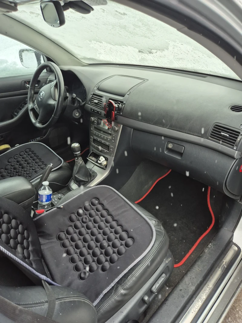 Toyota Avensis, снимка 9 - Автомобили и джипове - 53064921