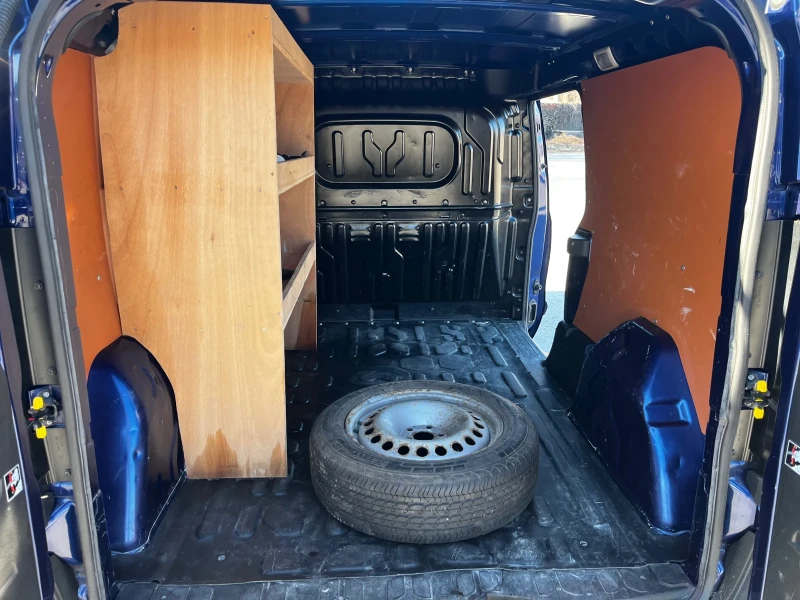 Opel Combo 1.3 CDTI, снимка 15 - Автомобили и джипове - 53097956