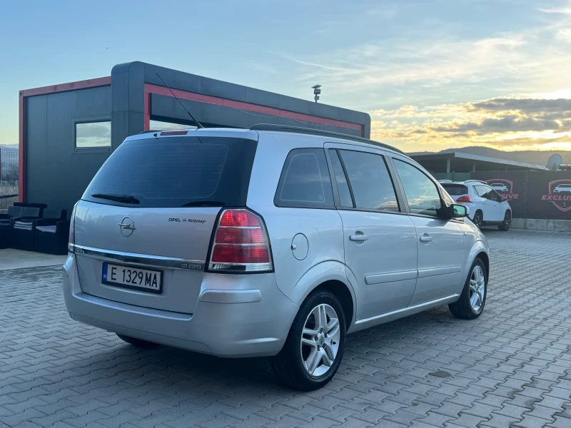 Opel Zafira 1.9CDTI 7-МЕСТА НОВИ ГУМИ, снимка 5 - Автомобили и джипове - 53134419