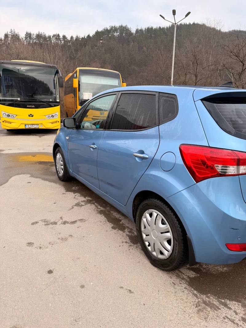 Hyundai Ix20, снимка 3 - Автомобили и джипове - 53212094