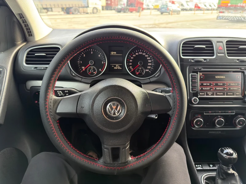 VW Golf TDI, снимка 9 - Автомобили и джипове - 53344840