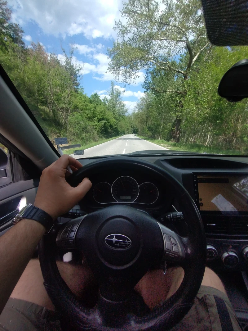 Subaru Impreza, снимка 5 - Автомобили и джипове - 53393550