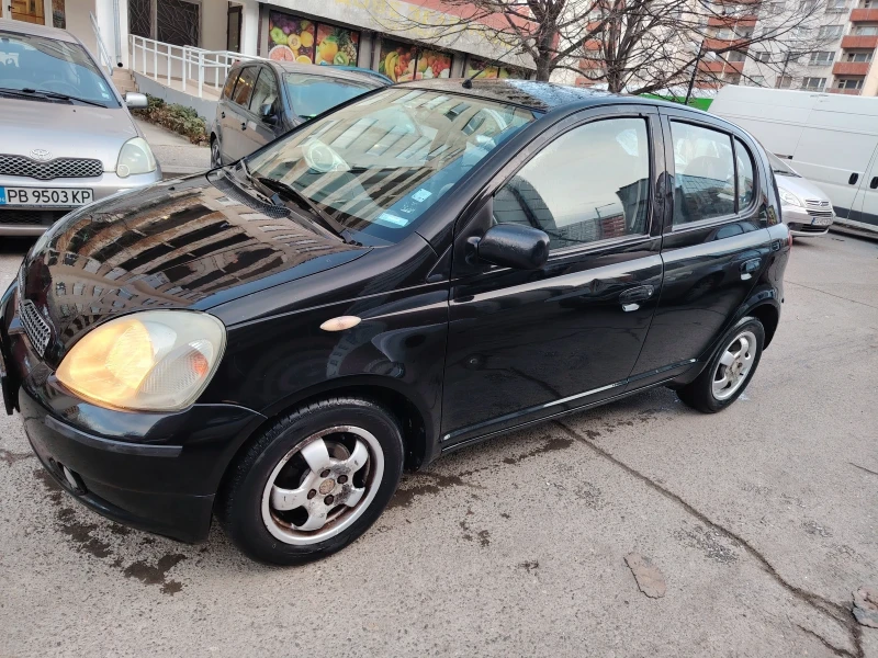 Toyota Yaris 1.3 бензин 2003 г , снимка 3 - Автомобили и джипове - 53563128