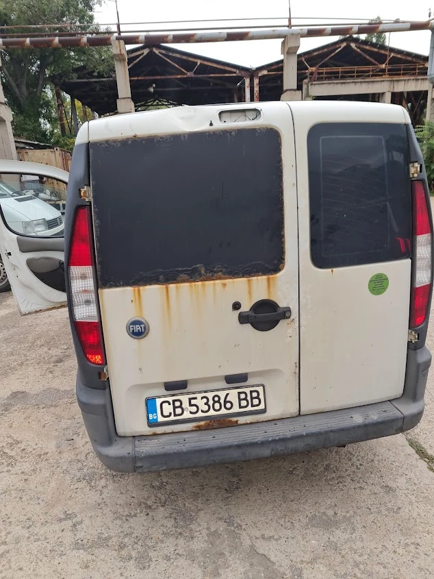 Fiat Doblo 1.9JTD 101ks, снимка 7 - Автомобили и джипове - 48306875