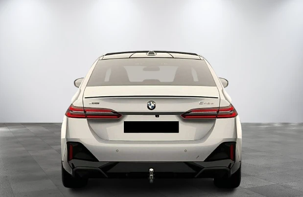 BMW 540 d xDrive M-Sport Pro = NEW= Гаранция - изображение 2