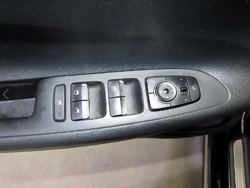 Hyundai Grandeur 3.0 Lpi Modern, снимка 13 - Автомобили и джипове - 55643404