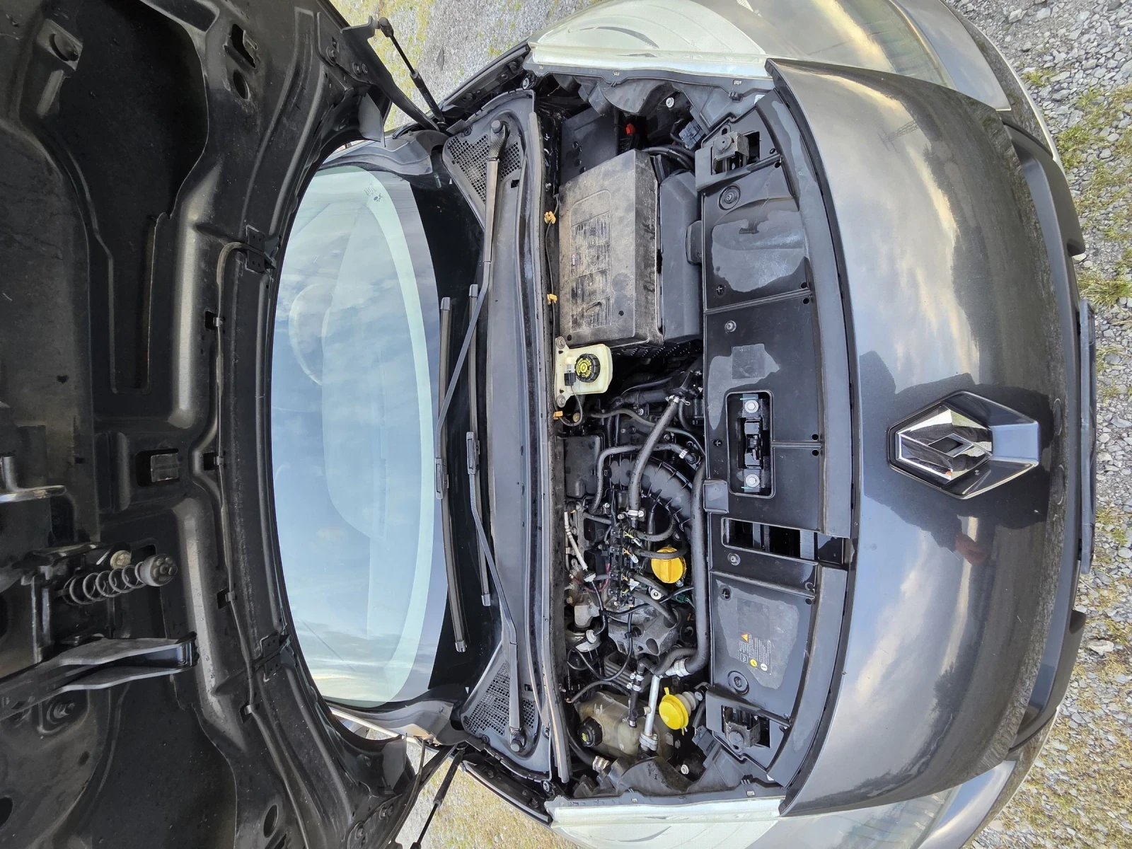 Renault Scenic 1.4 - изображение 8