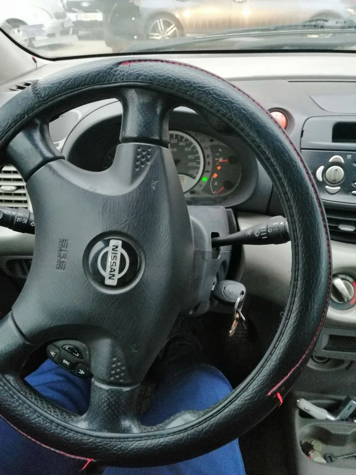 Nissan Almera tino  - изображение 7