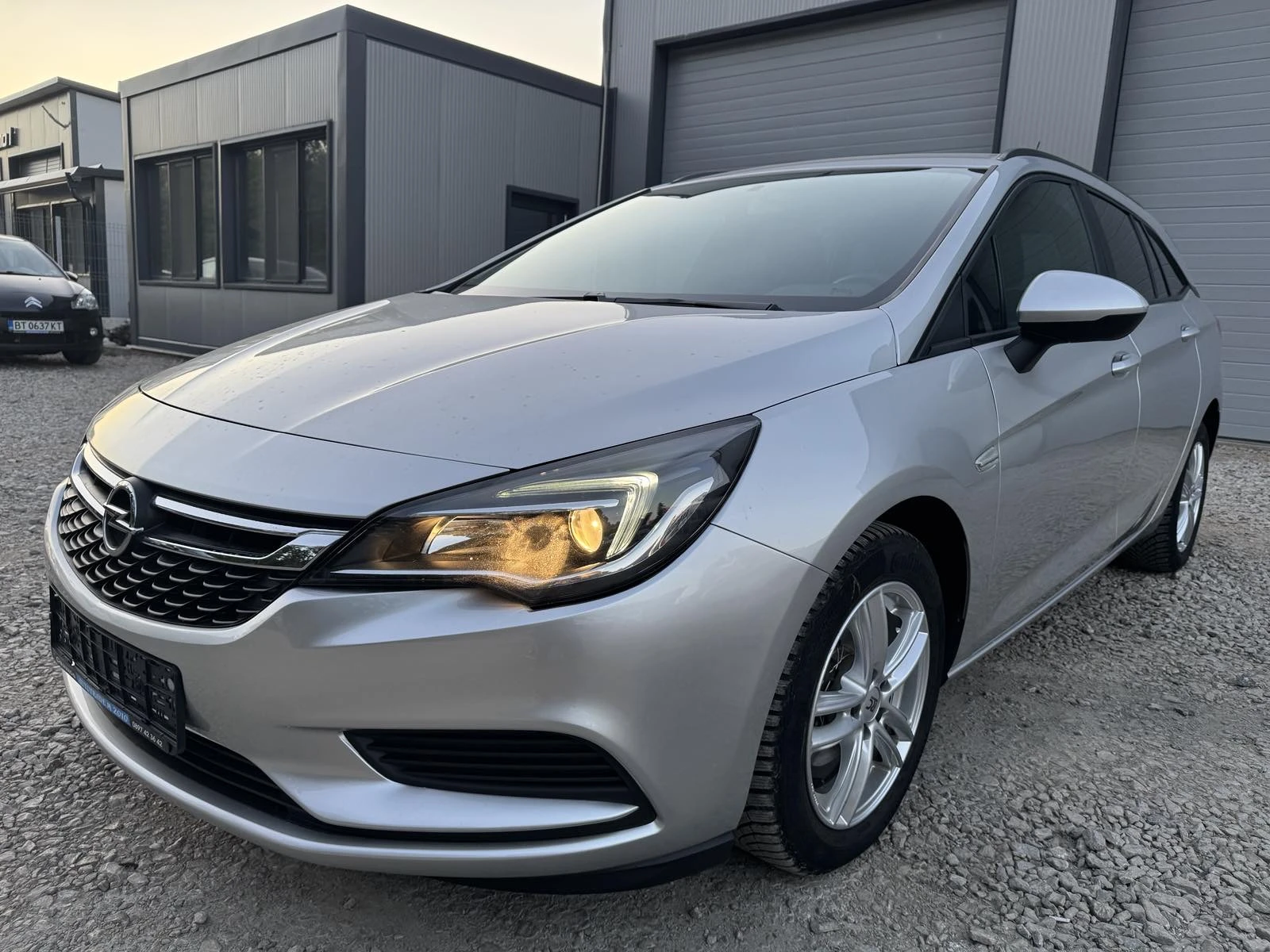 Opel Astra DIESEL* TOURER* EVRO6 - изображение 7