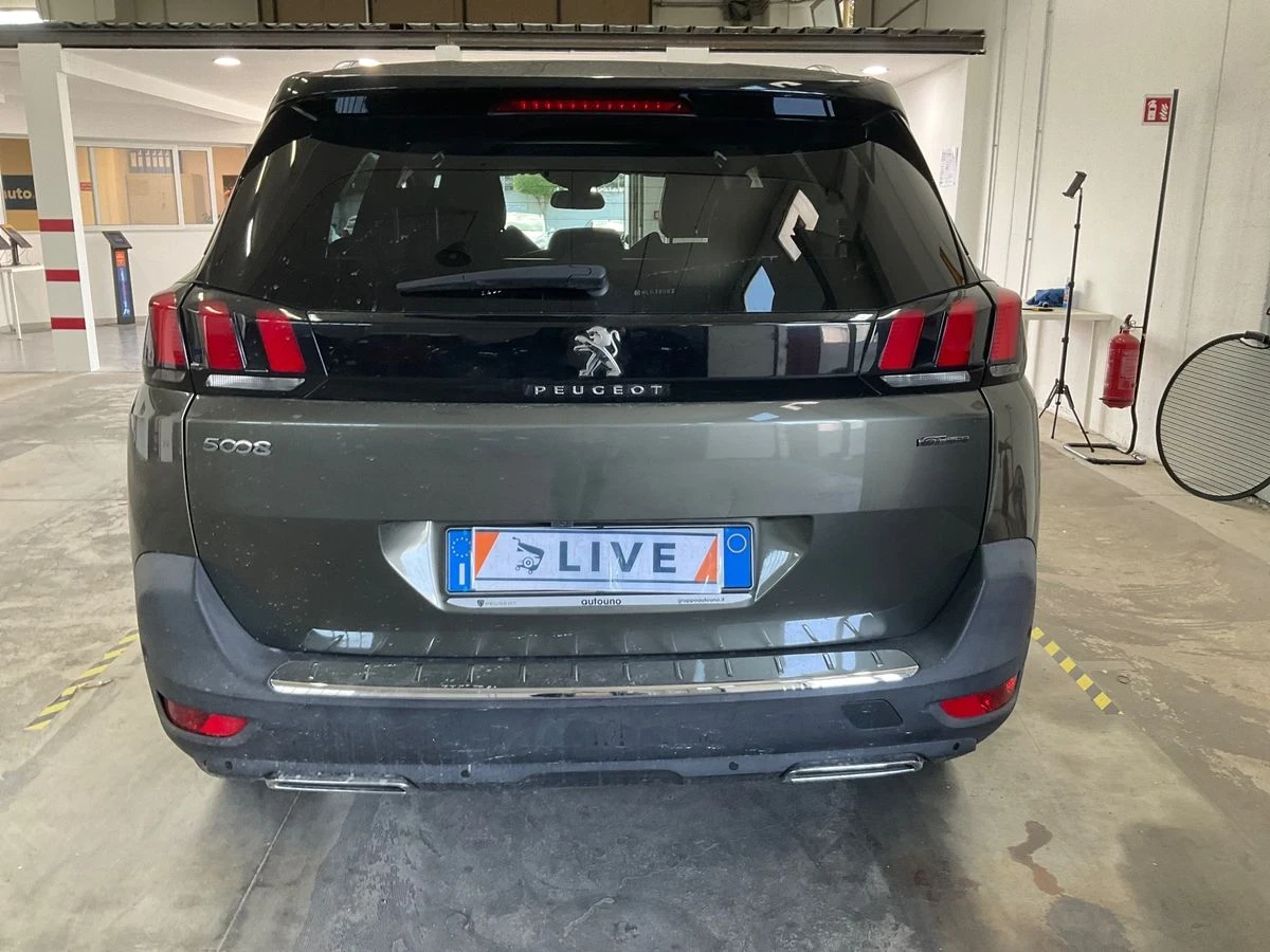Peugeot 5008 1.6Blue-HDi* GT LINE* Park Assist* 7 Местен*  - изображение 5