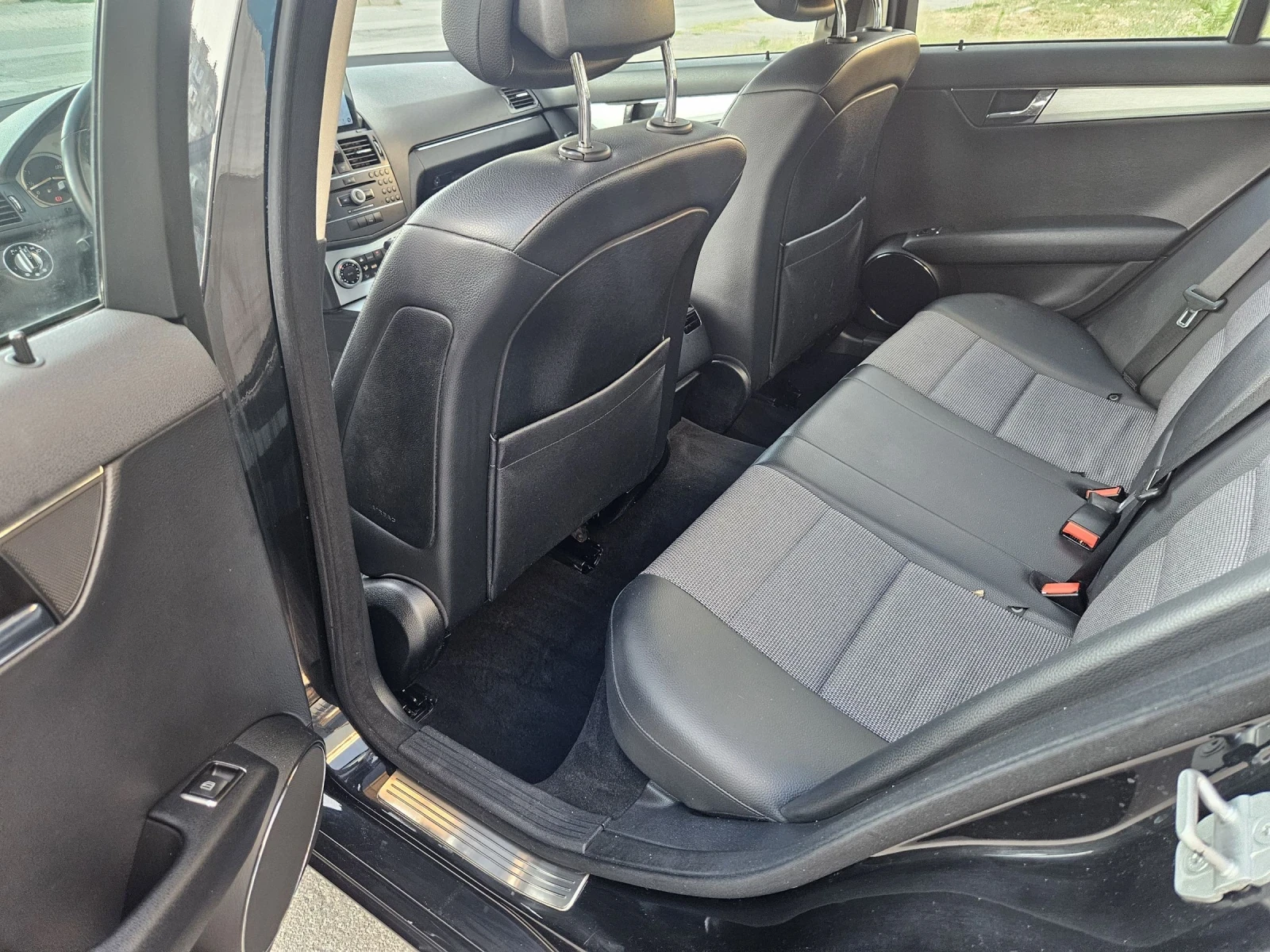 Mercedes-Benz C 320 320CDI/(car pley/ //7G/ | Mobile.bg   13