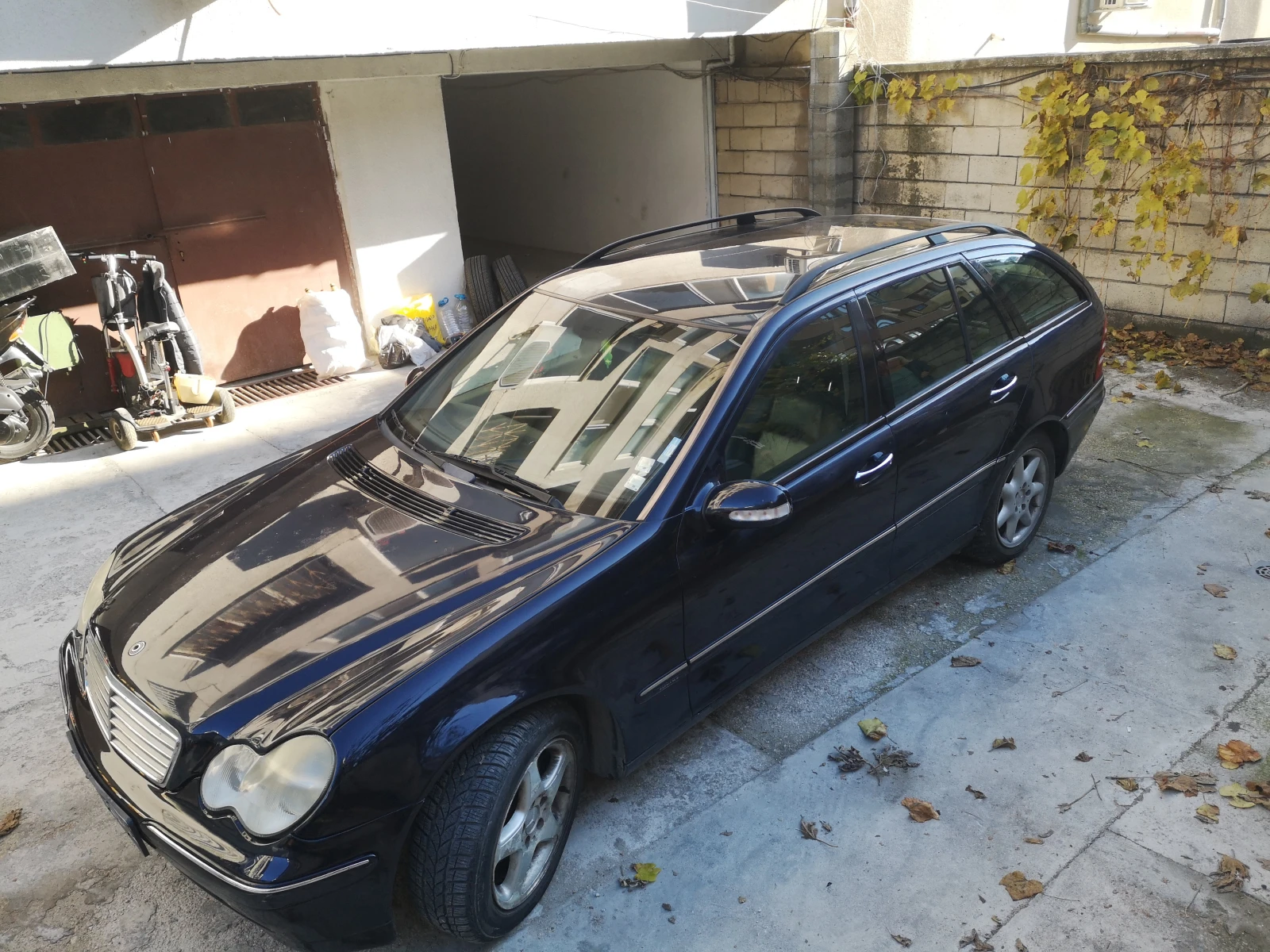 Mercedes-Benz C 200  - изображение 5