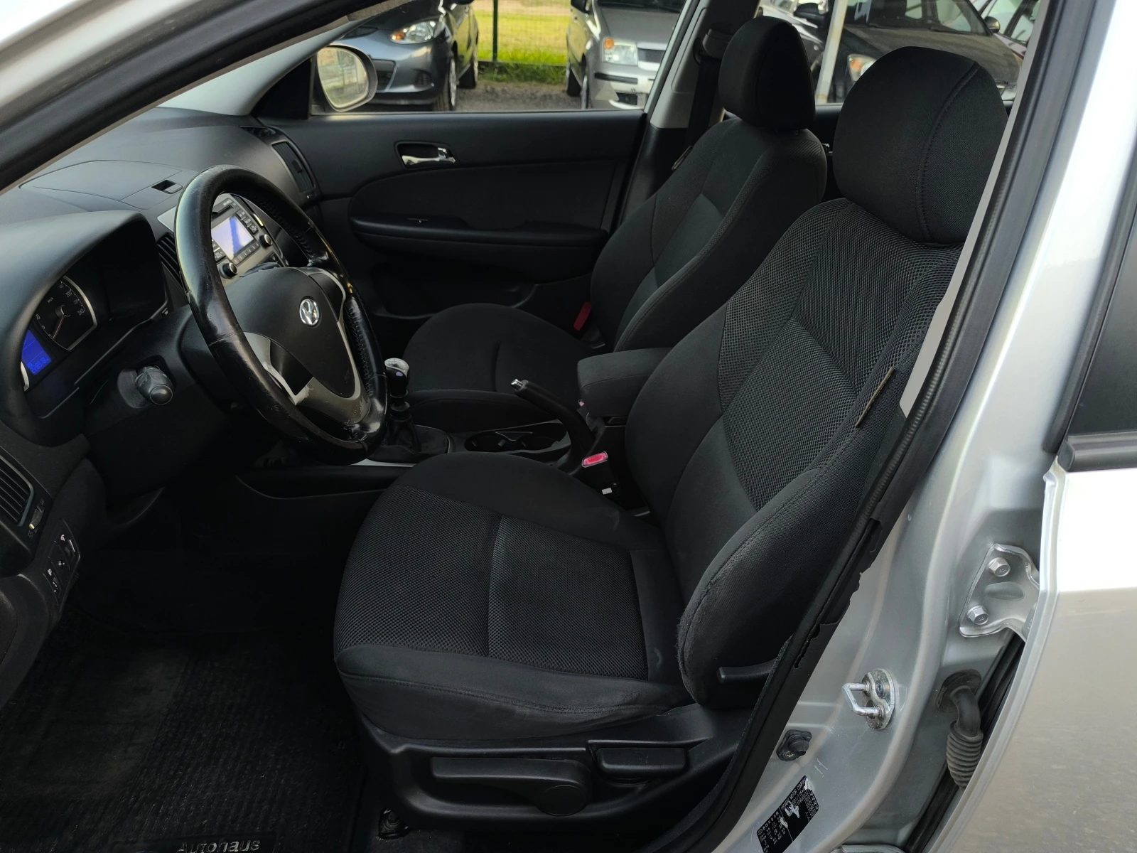 Hyundai I30 FACE LIFT-1.6CRDI-115кс-КЛИМАТРОНИК- - изображение 9
