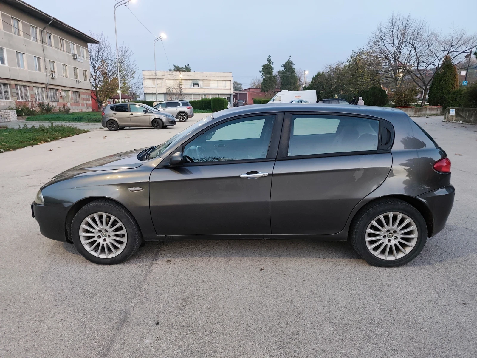 Alfa Romeo 147 1.6 TS газ/бензин - изображение 7