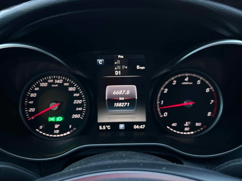 Mercedes-Benz C 300 * CARFAX * БЕЗ ПЪРВОНАЧАЛНА ВНОСКА - изображение 8