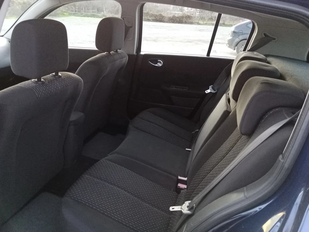 Renault Megane 1.6i KLIMA | Mobile.bg   10