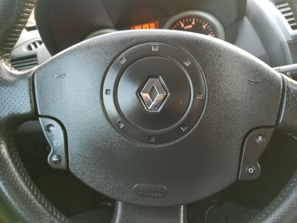 Renault Megane 1.6i KLIMA | Mobile.bg   15