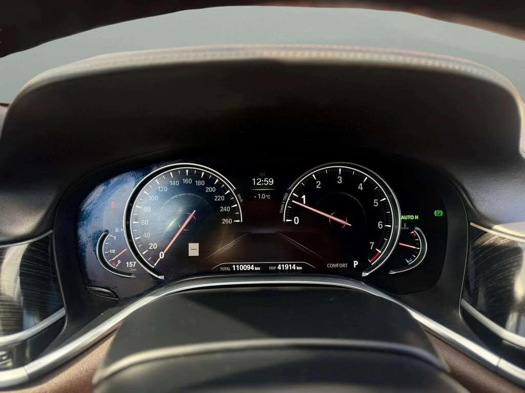 BMW 750 xDrive* AвтоКредит* (ЦЕНА ДО БГ), снимка 12 - Автомобили и джипове - 53862085