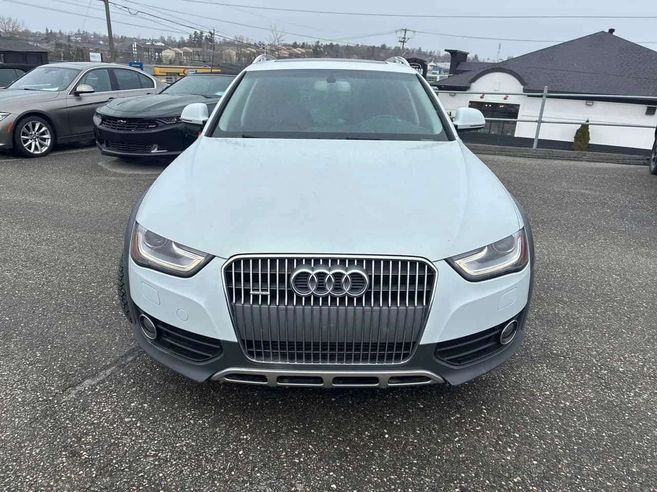 Audi A4 Allroad * Komfort* PANO* ПОДГРЕВ* KEYLESS* , снимка 6 - Автомобили и джипове - 54155172