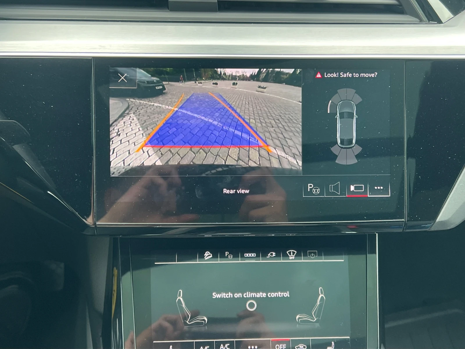 Audi E-Tron Sportback* 2XS-Line55* Head-Up* Quattro* B&O | Mobile.bg � ����������� 12