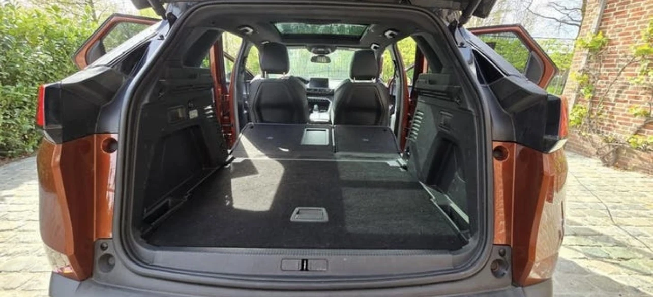 Peugeot 3008 Full Options, снимка 9 - Автомобили и джипове - 54320594