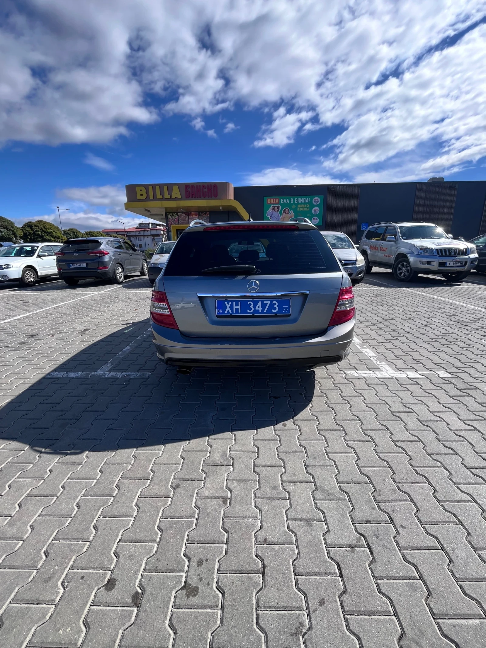 Mercedes-Benz C 220, снимка 4 - Автомобили и джипове - 54323679
