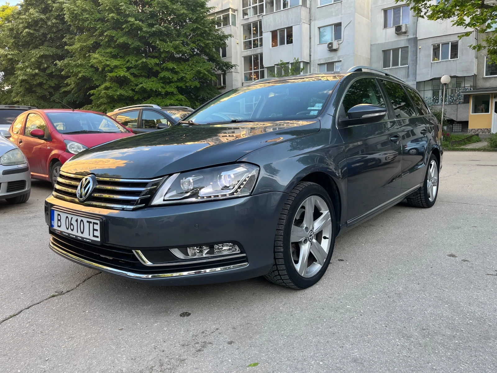 VW Passat 1.6tdi highlain , снимка 3 - Автомобили и джипове - 54703748