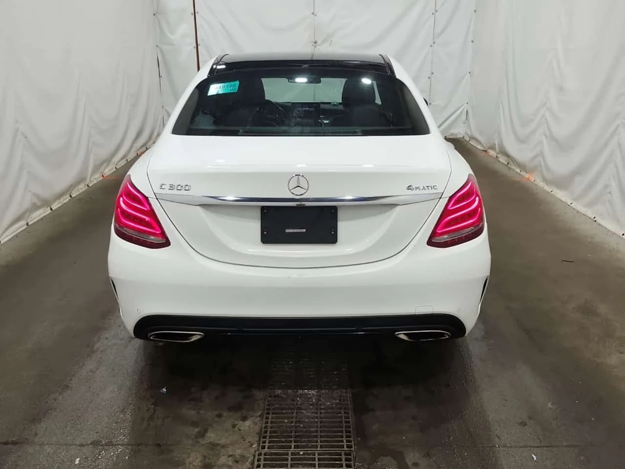 Mercedes-Benz C 300  AWD | DISTRONIC | PANO | ДВА КЛЮЧА , снимка 6 - Автомобили и джипове - 54776987