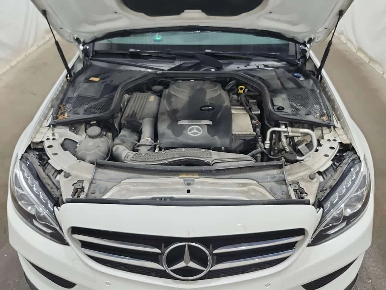Mercedes-Benz C 300  AWD | DISTRONIC | PANO | ДВА КЛЮЧА , снимка 16 - Автомобили и джипове - 54776987