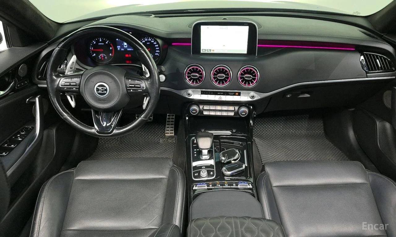 Kia Stinger 2.2* AWD* PLATINUM* LEXICON, снимка 3 - Автомобили и джипове - 54864650