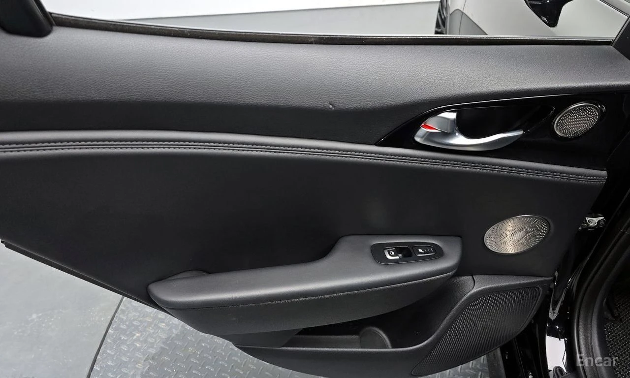 Kia Stinger 2.2* AWD* PLATINUM* LEXICON, снимка 11 - Автомобили и джипове - 54864650