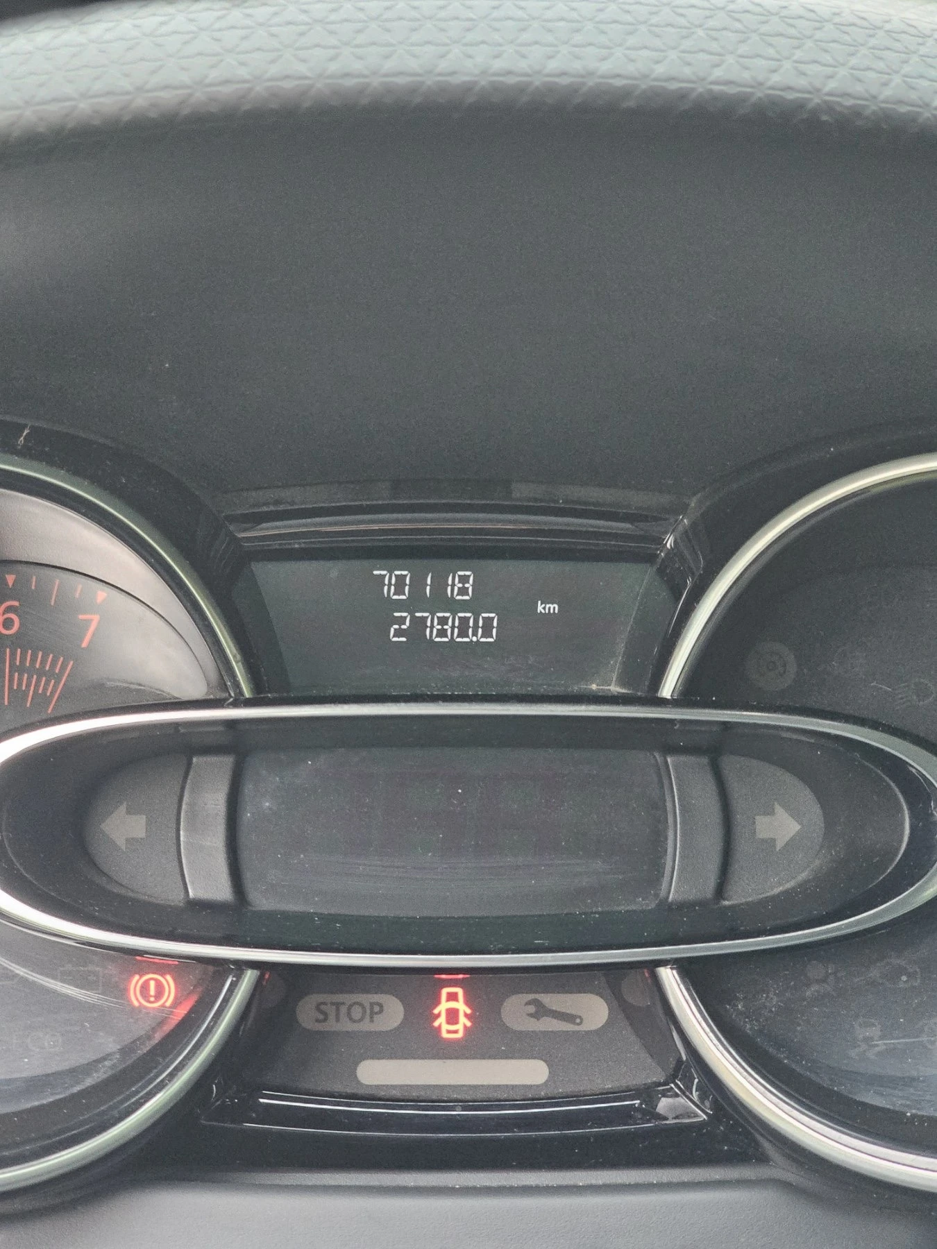 Renault Clio GRANDTOUR TCe 120 к.с. EDC, снимка 13 - Автомобили и джипове - 55222881