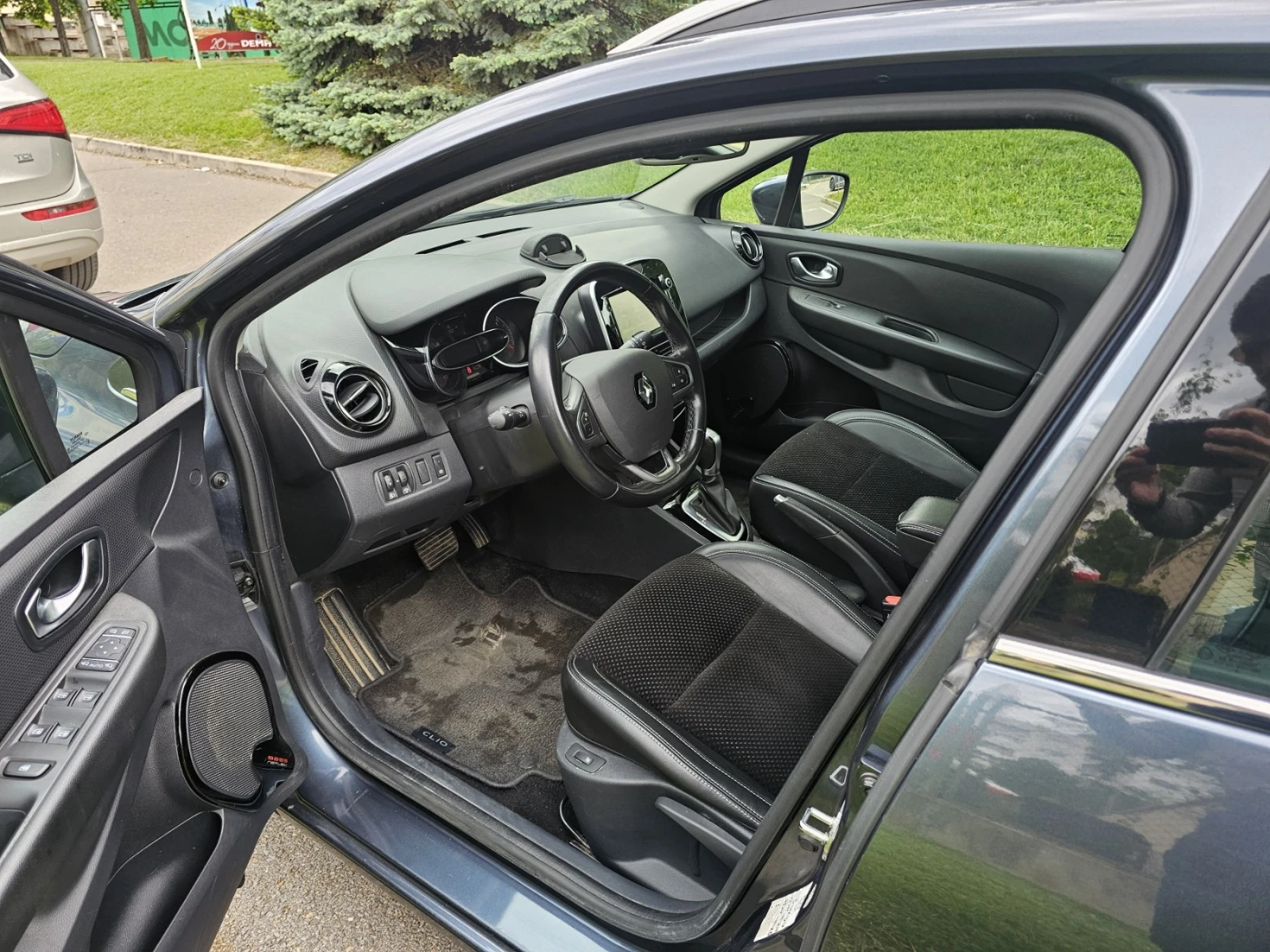 Renault Clio GRANDTOUR TCe 120 к.с. EDC, снимка 12 - Автомобили и джипове - 55222881
