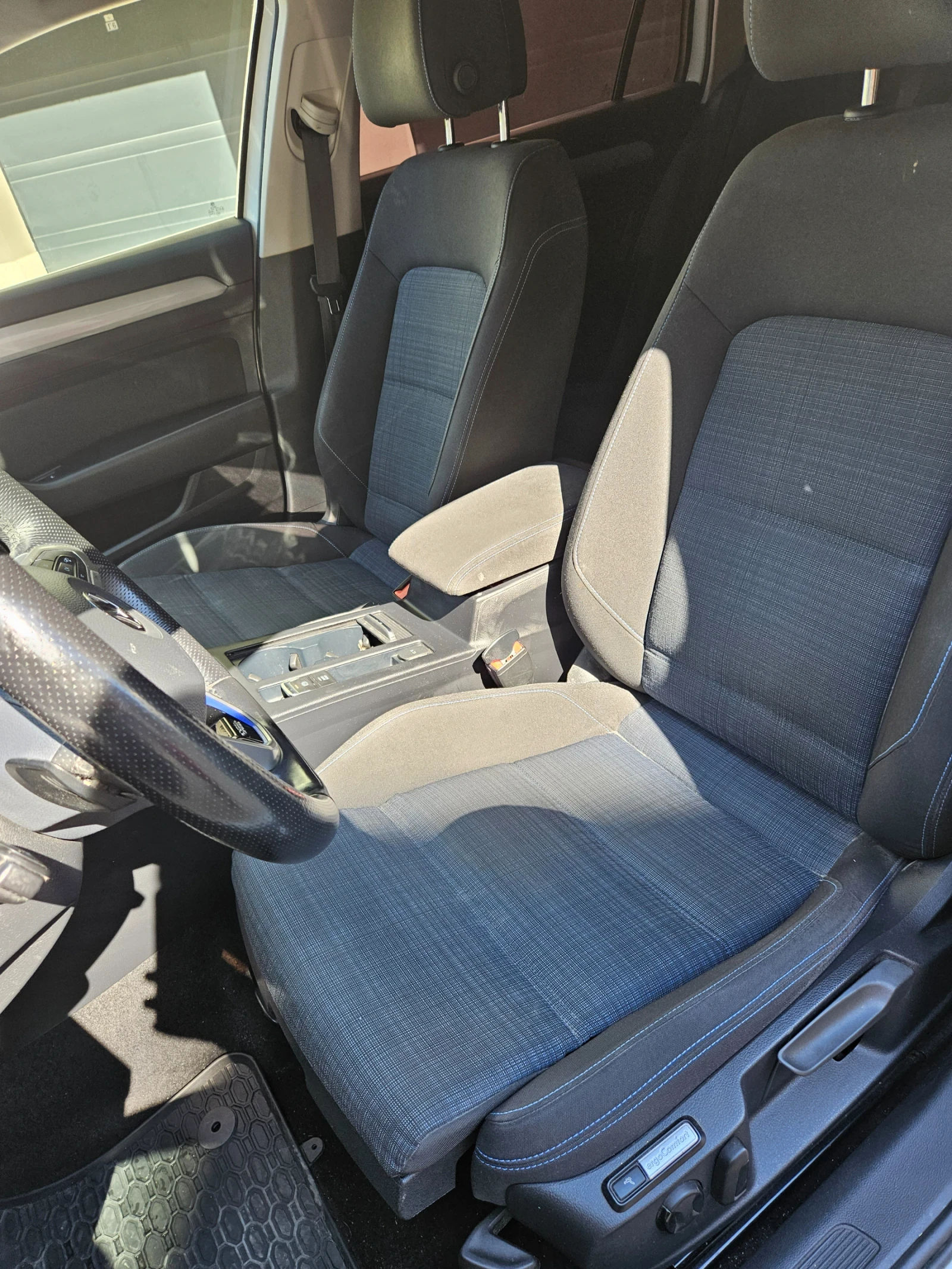 VW Passat TOП ЦЕНА / Face Lift/ Plug in хибрид /, снимка 8 - Автомобили и джипове - 55241478