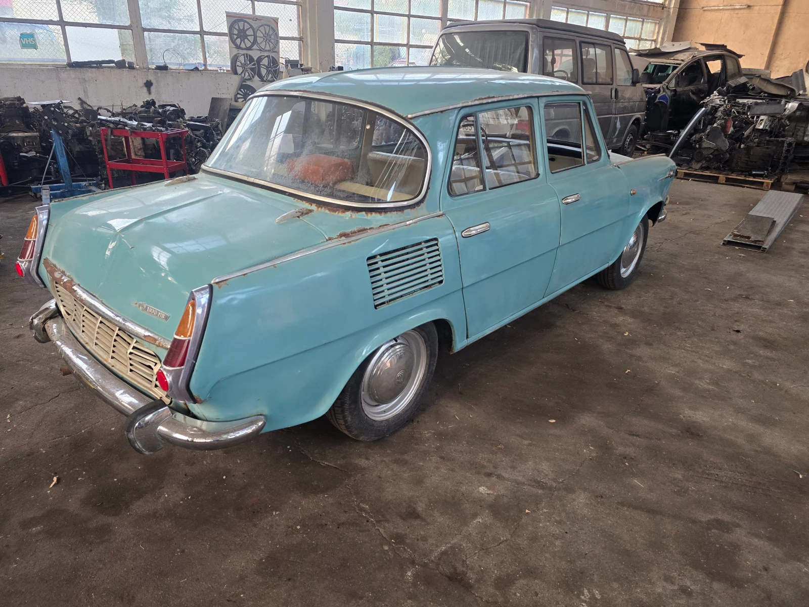 Skoda 1000 1000 MB RETRO, снимка 12 - Автомобили и джипове - 55364774