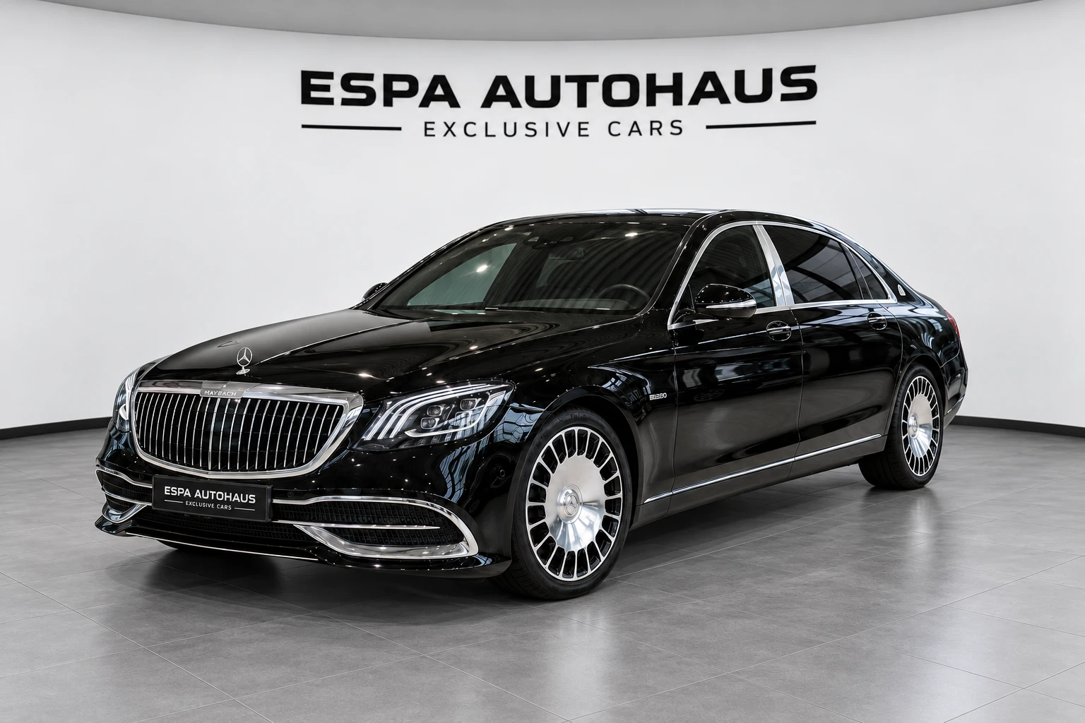 Mercedes-Benz S 560 Maybach CHAUFFEUR-PAK EXKLUSIVE PANO DESIGNO