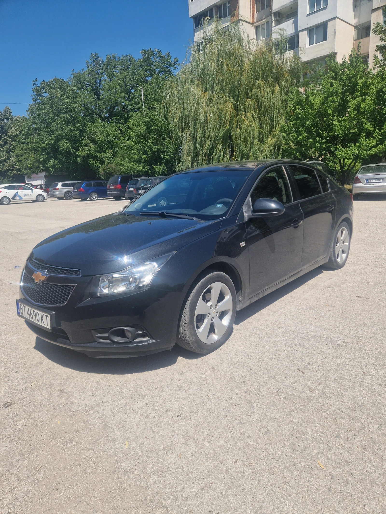 Chevrolet Cruze, снимка 2 - Автомобили и джипове - 55445208
