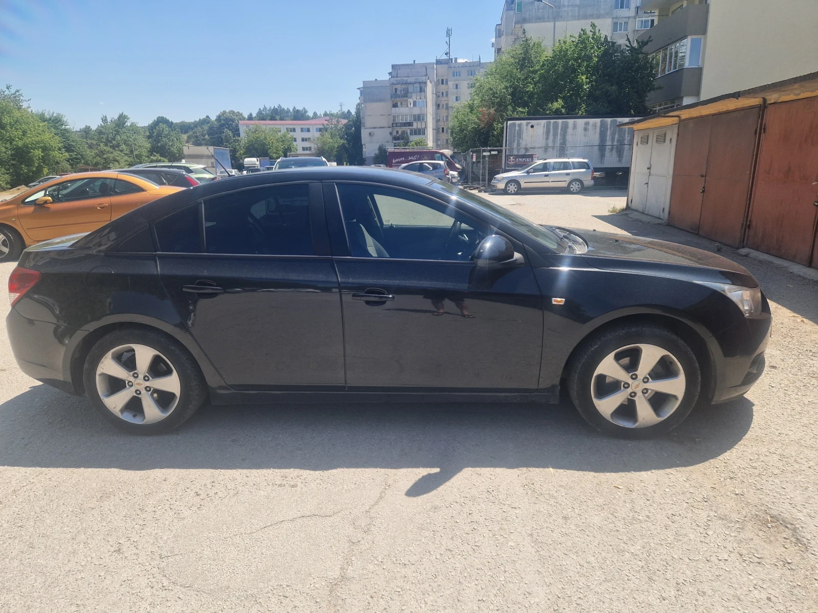 Chevrolet Cruze, снимка 4 - Автомобили и джипове - 55445208