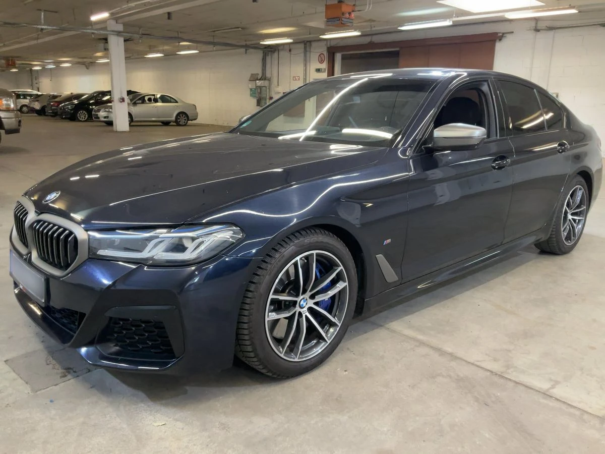 BMW 550 М550i xDrive Сервизна/Laser/360/Head-up/HK