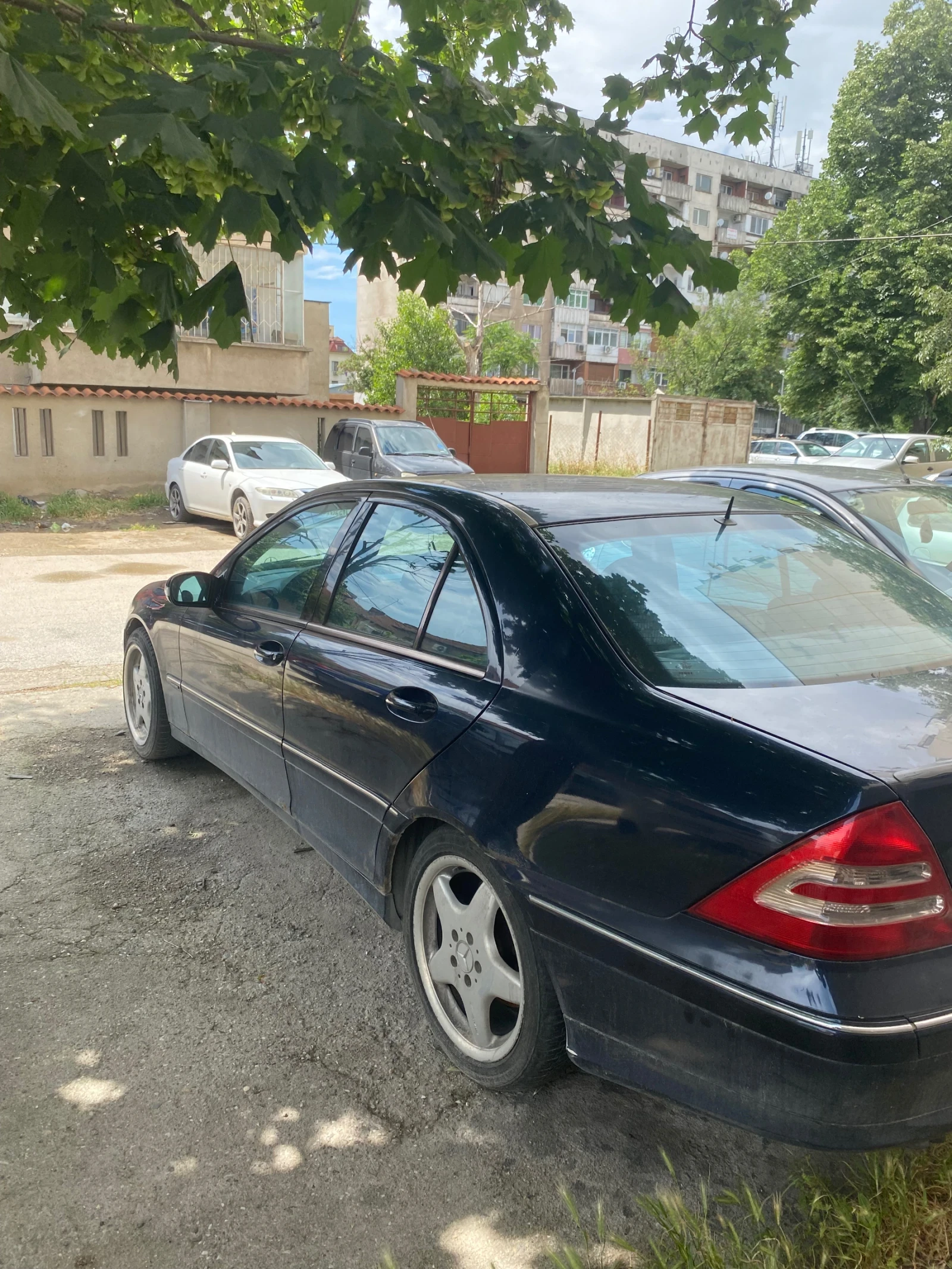 Mercedes-Benz C 240 Бензин/газ V6 2.6, снимка 4 - Автомобили и джипове - 55540200