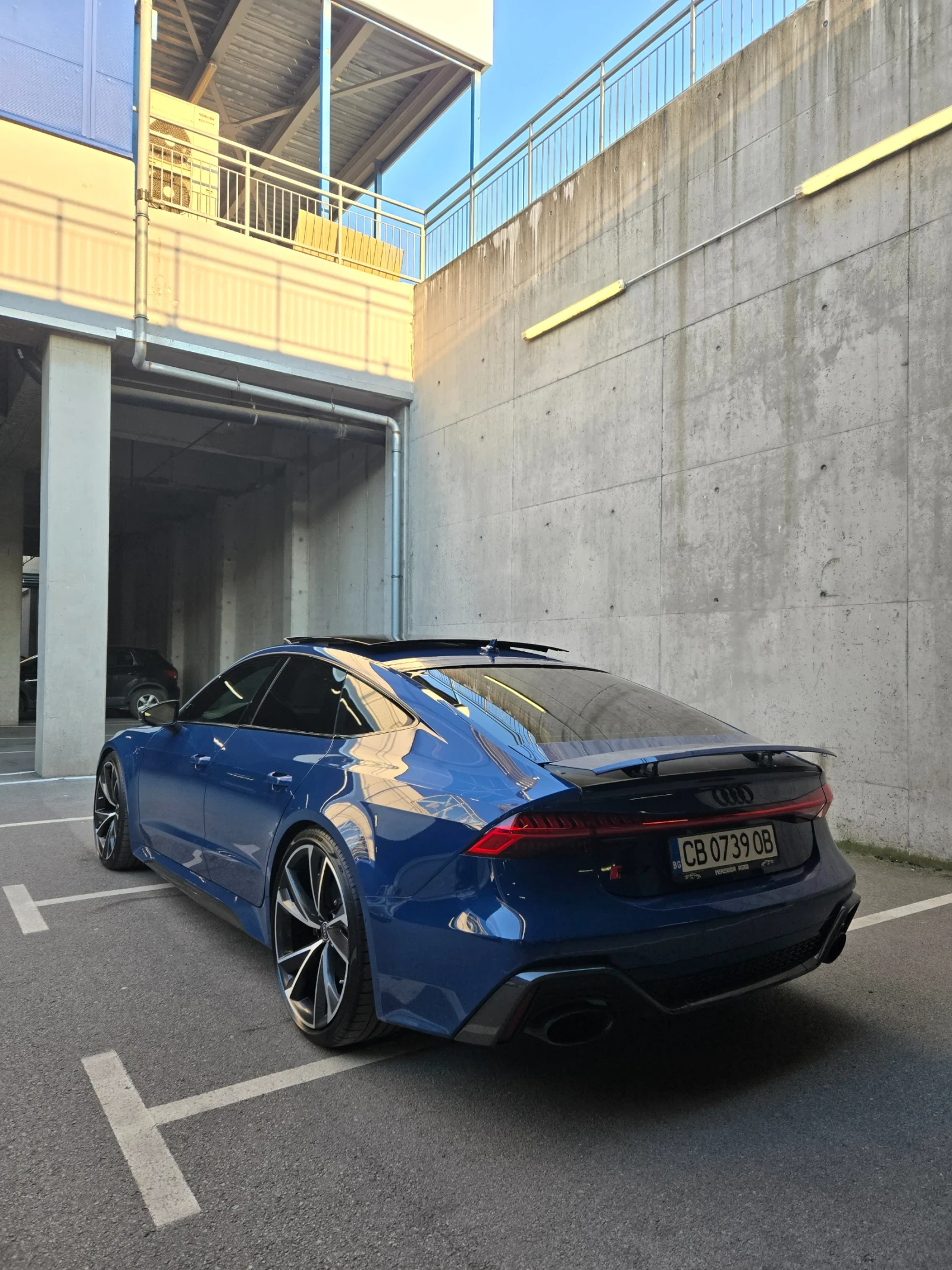 Audi Rs7 4.0 TFSI, снимка 3 - Автомобили и джипове - 55541862