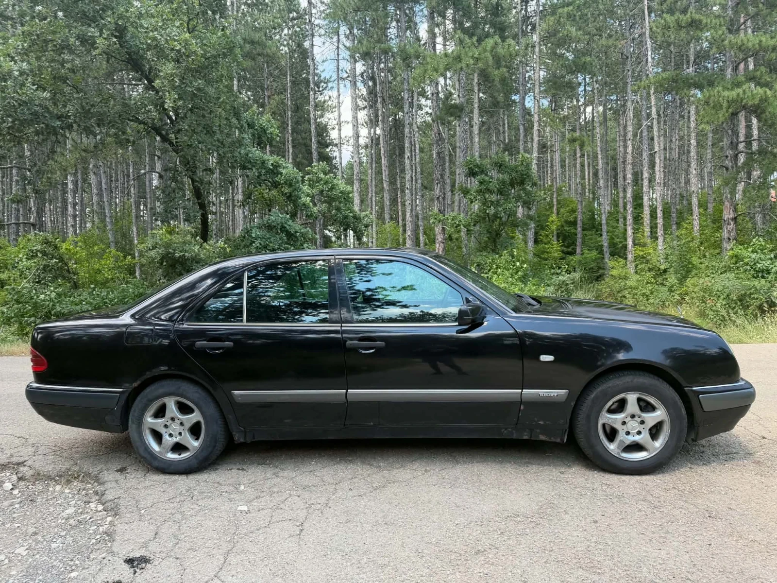 Mercedes-Benz E 290, снимка 5 - Автомобили и джипове - 55754629