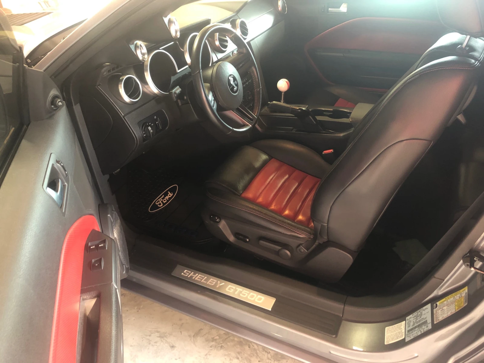 Ford Mustang * Shelby GT500 * АВТОКРЕДИТ БЕЗ ПЪРВОНАЧАЛНА* , снимка 9 - Автомобили и джипове - 55999661