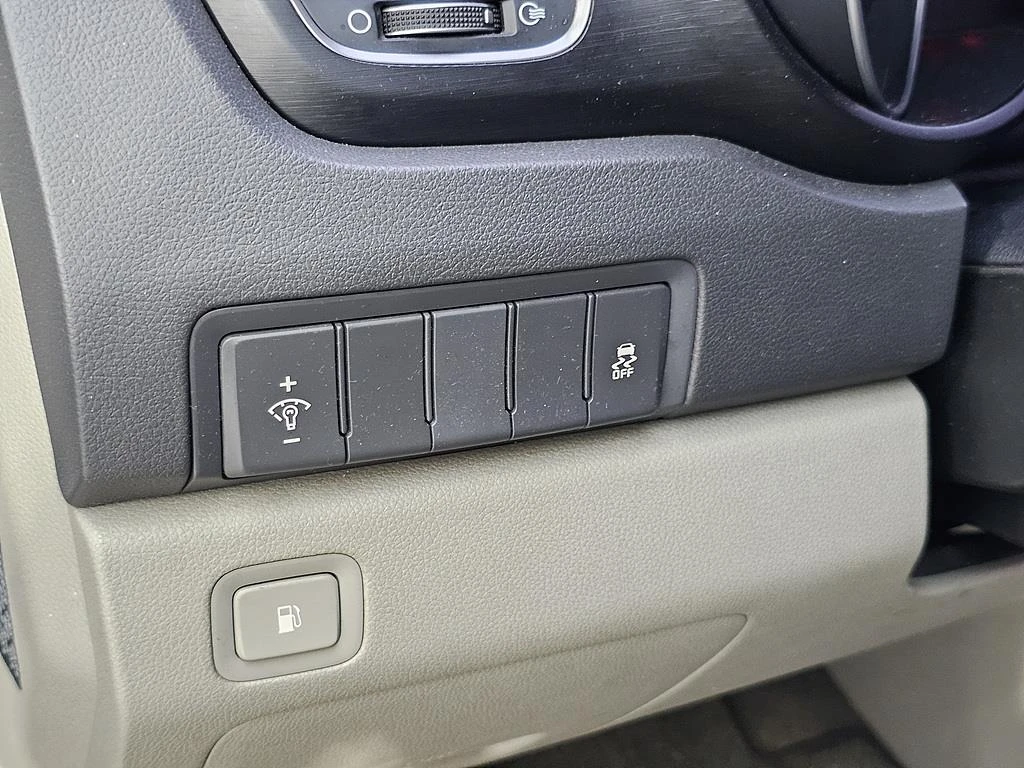 Kia Carnival ПОДГРЕВ ВОЛАН* КРАЙНА ЦЕНА, снимка 14 - Автомобили и джипове - 56024481
